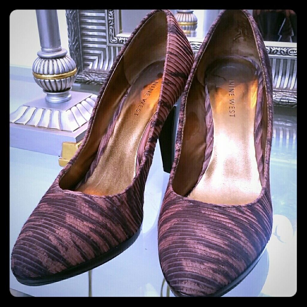 Nine West Animal print pumps